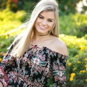 Meet your Posher, Catie